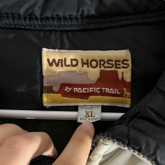 Wild Horses By Pacific Trail Western Style Coat - Picture 3 of 3